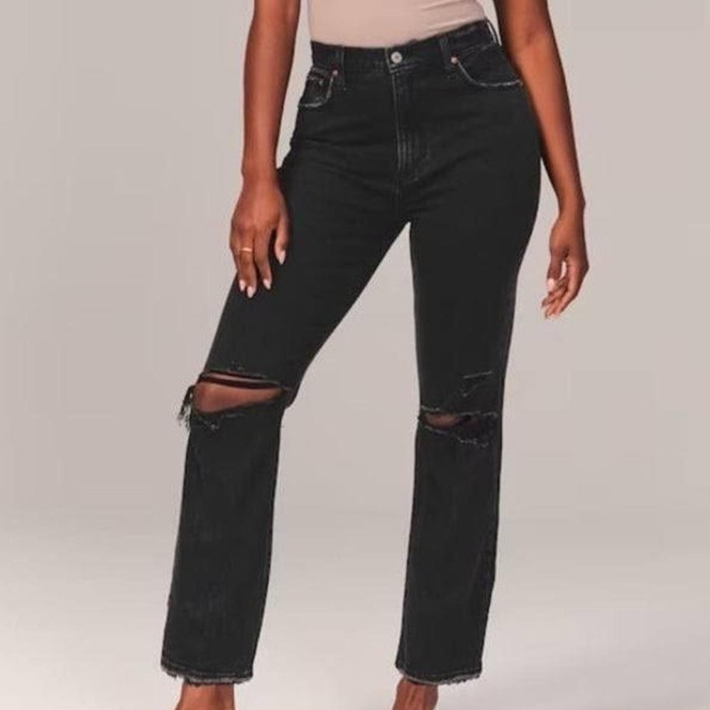 Abercrombie & Fitch Stretch Ripped Ultra High Rise Ankle Straight Jeans Black